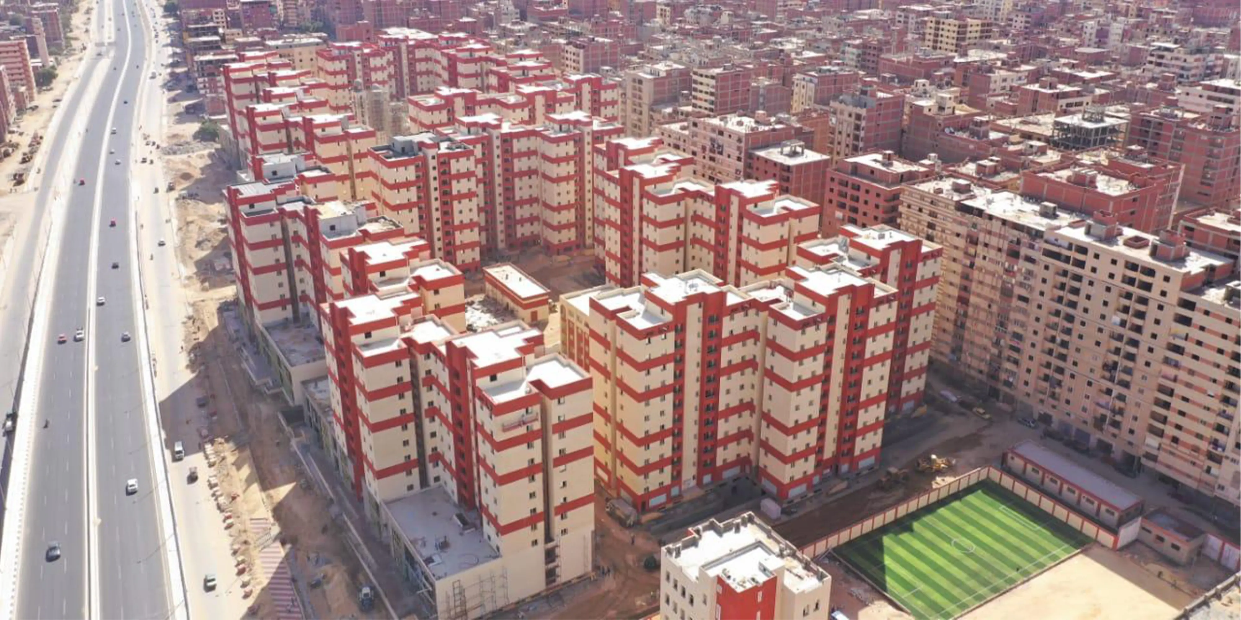 أعمال بناء عدد 3 أبراج بمشروع الاسكان الاجتماعى ( أهالينا 2 )